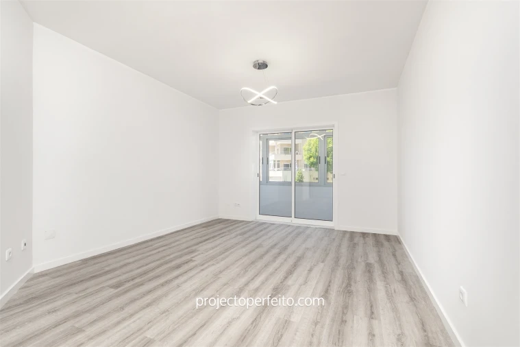 Apartamento T2 para Venda em Gulpilhares e Valadares Foto 4