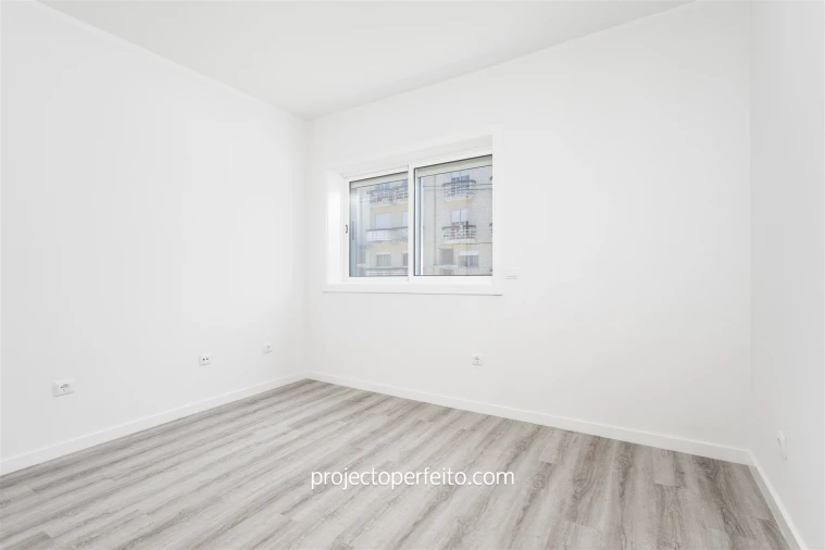 Apartamento T2 para Venda em Gulpilhares e Valadares Foto 12