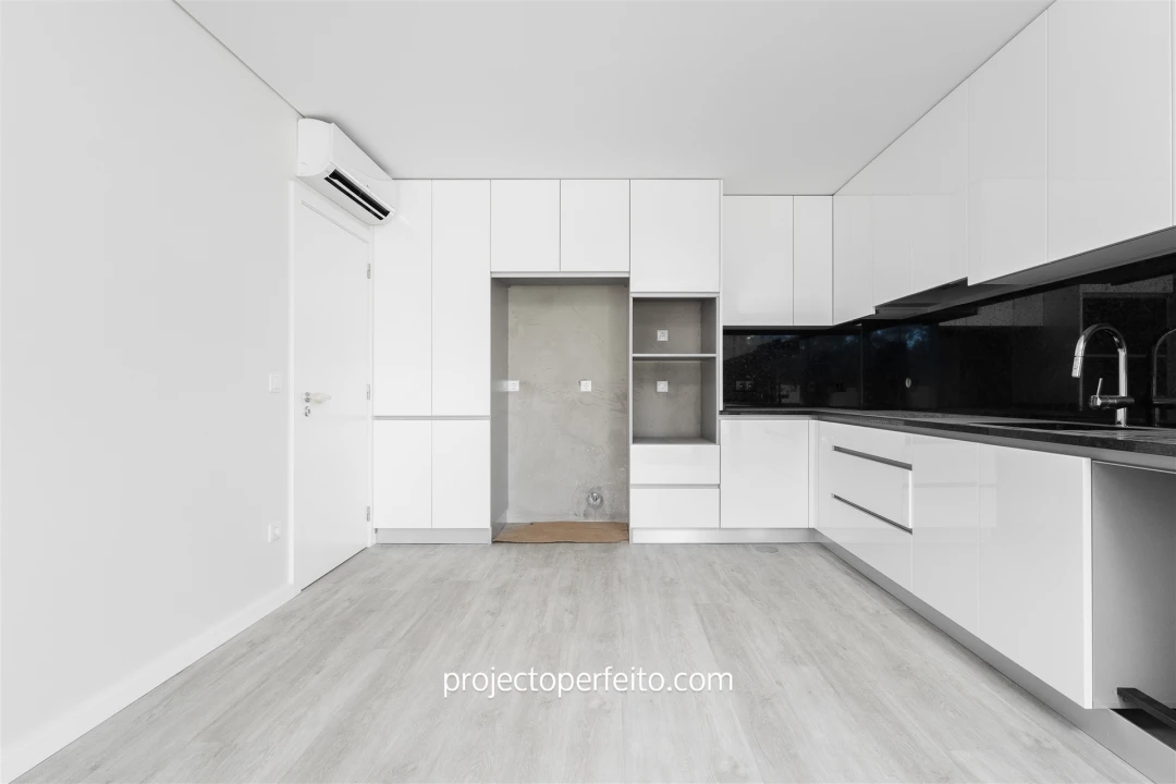 Moradia T4 para Venda em Anta e Guetim Foto 6