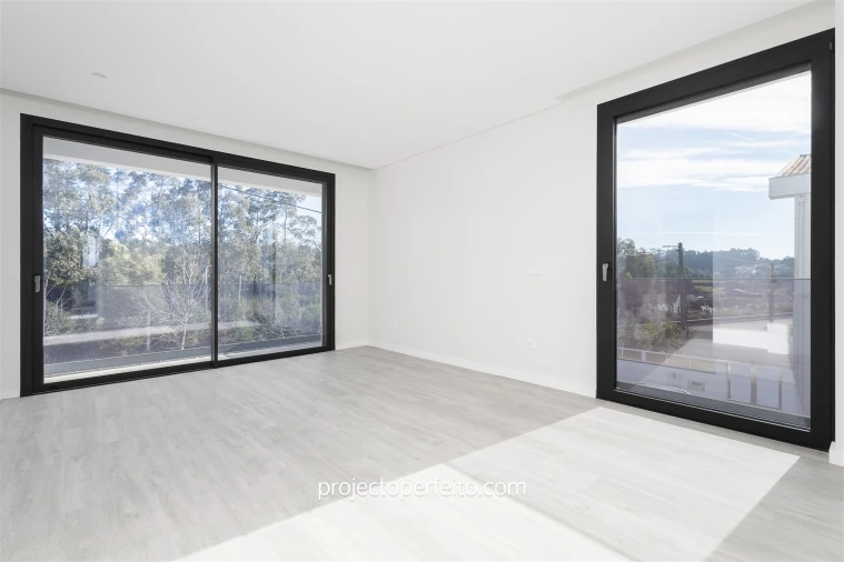 Moradia T4 para Venda em Anta e Guetim Foto 14