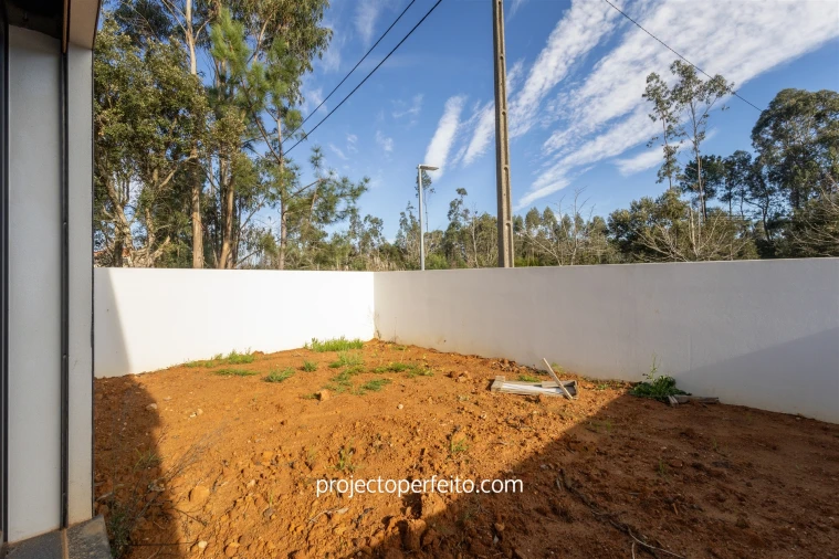 Moradia T4 para Venda em Anta e Guetim Foto 9