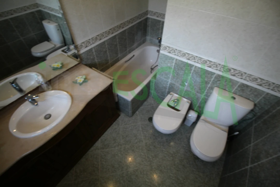 Moradia T3 para Venda em Ereira e Lapa Foto 28