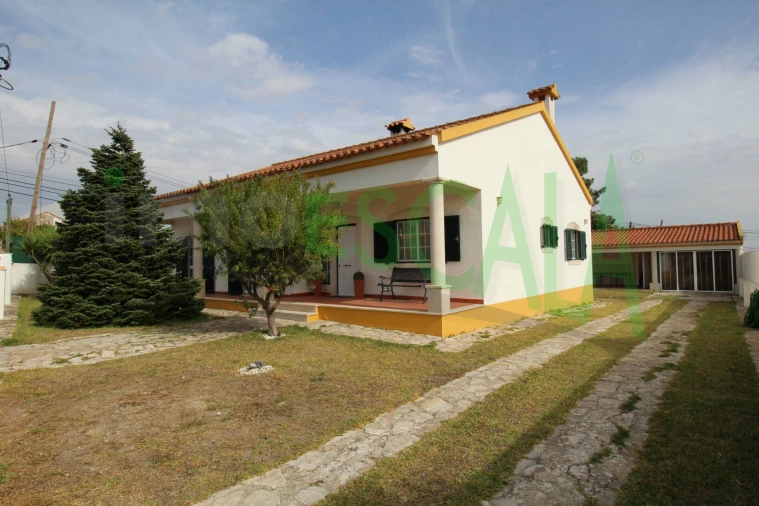 Moradia T3 para Venda em Ereira e Lapa Foto 2