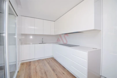 Apartamento T3 para Venda em Pontinha e Famões
