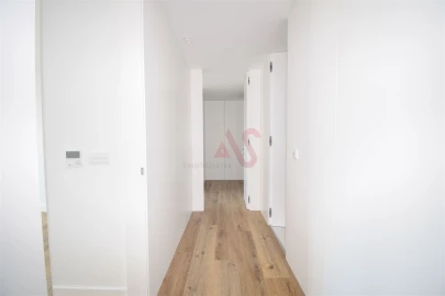 Apartamento T3 para Venda em Pontinha e Famões
