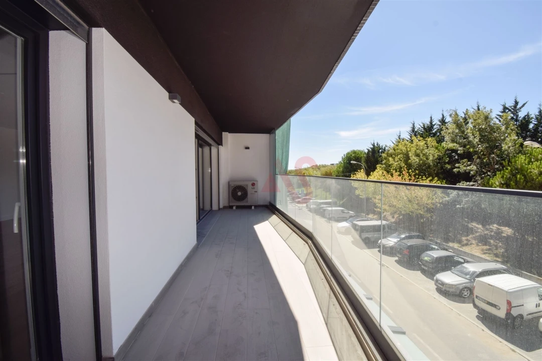 Apartamento T3 para Venda em Pontinha e Famões Foto 22