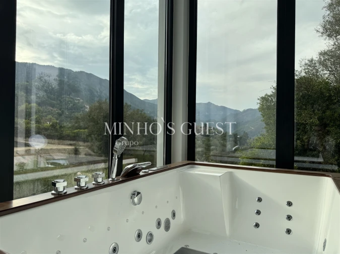 Negócio para Venda em Rio Caldo Foto 15