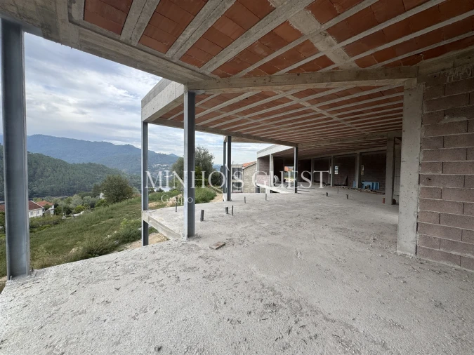 Negócio para Venda em Rio Caldo Foto 23