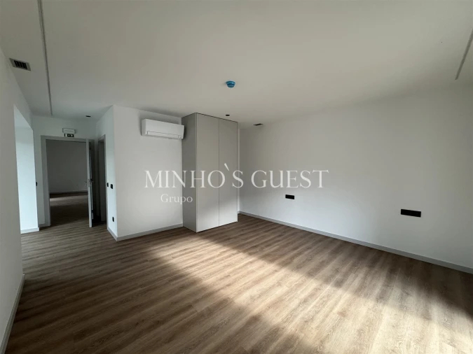 Negócio para Venda em Rio Caldo Foto 13