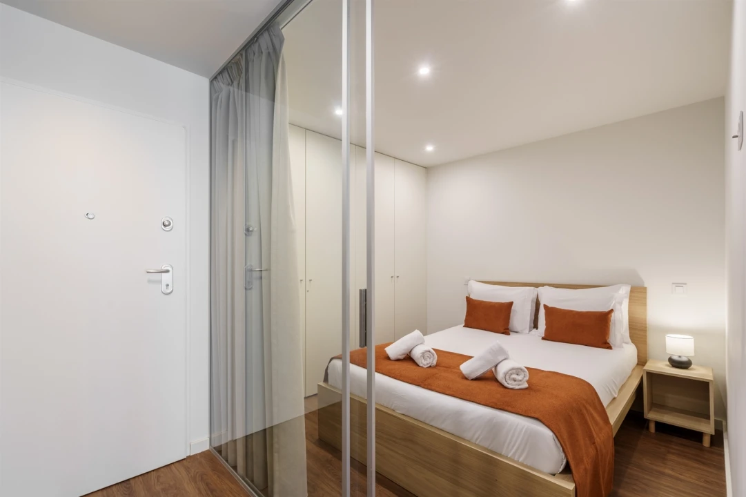 Apartamento T2 para Arrendamento férias em Braga (Maximinos, Sé e Cividade) Foto 14