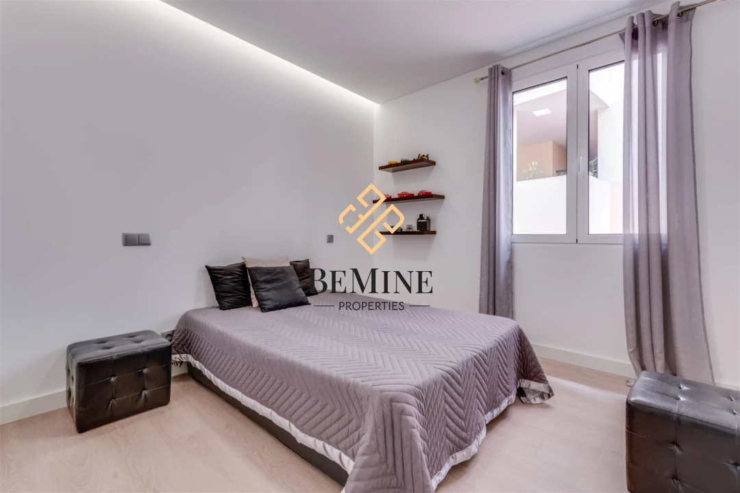 Moradia T3 para Venda em Camara de Lobos Foto 11