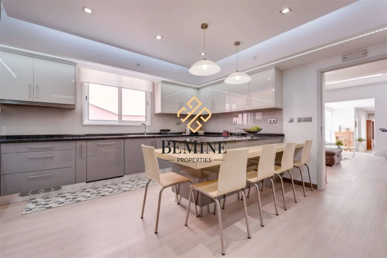 Moradia T3 para Venda em Camara de Lobos Foto 24