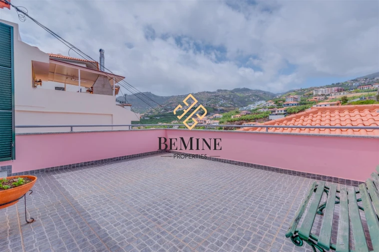 Moradia T3 para Venda em Camara de Lobos Foto 17