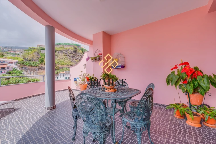 Moradia T3 para Venda em Camara de Lobos Foto 35