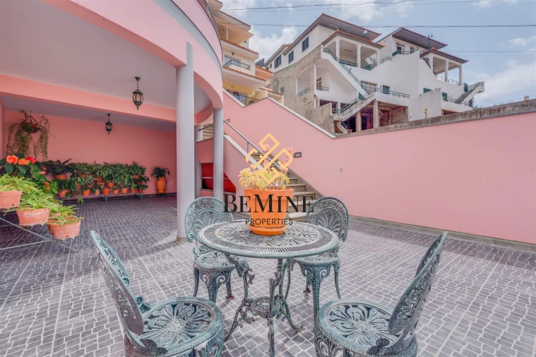 Moradia T3 para Venda em Camara de Lobos Foto 47