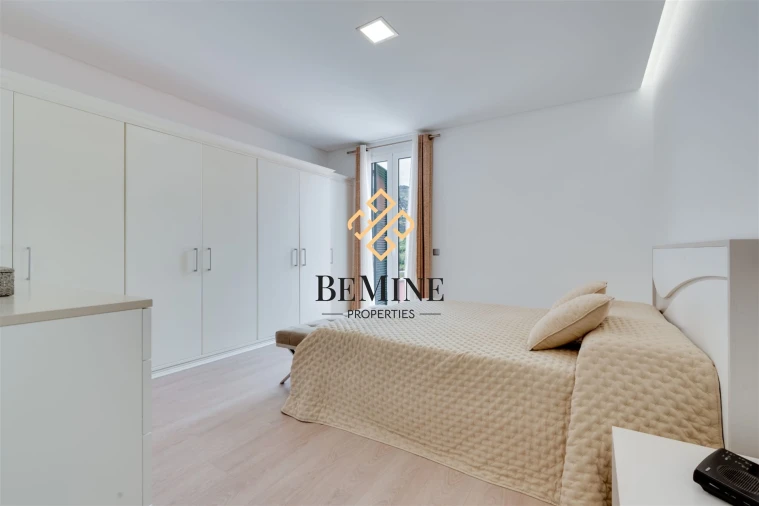 Moradia T3 para Venda em Camara de Lobos Foto 8