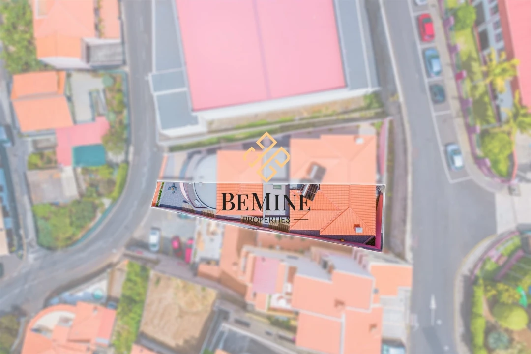 Moradia T3 para Venda em Camara de Lobos Foto 4