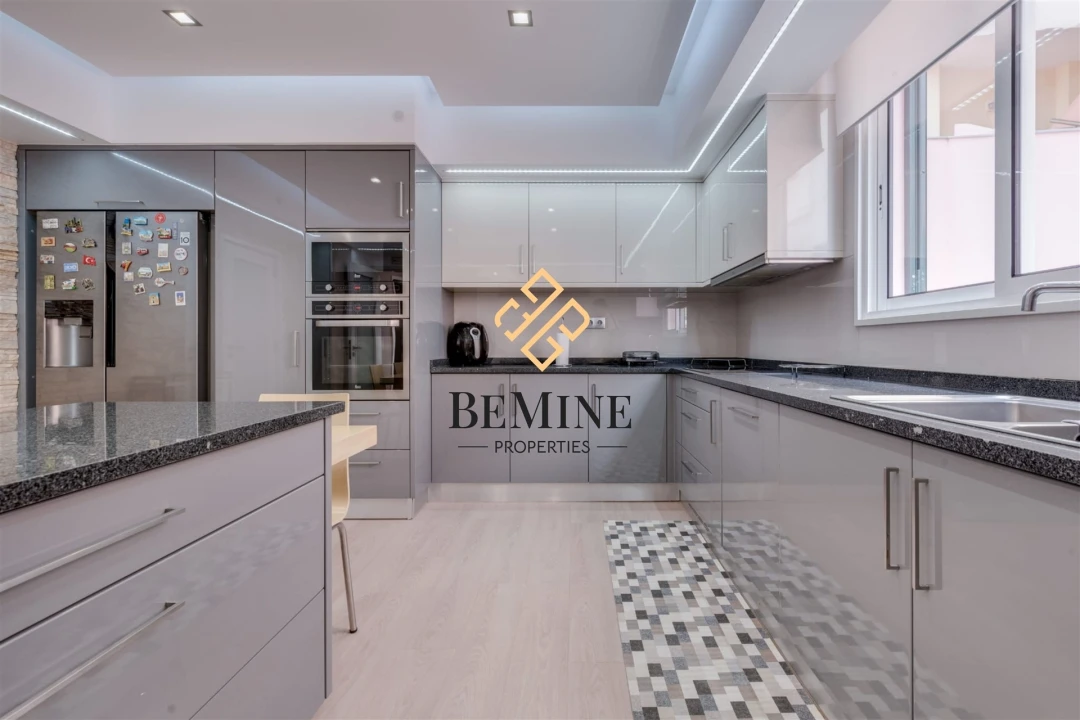 Moradia T3 para Venda em Camara de Lobos Foto 27