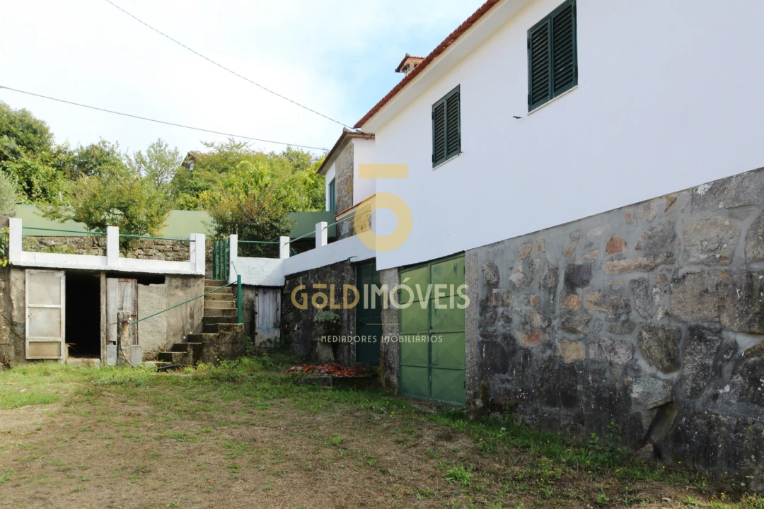 Moradia T3 para Venda em Fornelos Foto 6