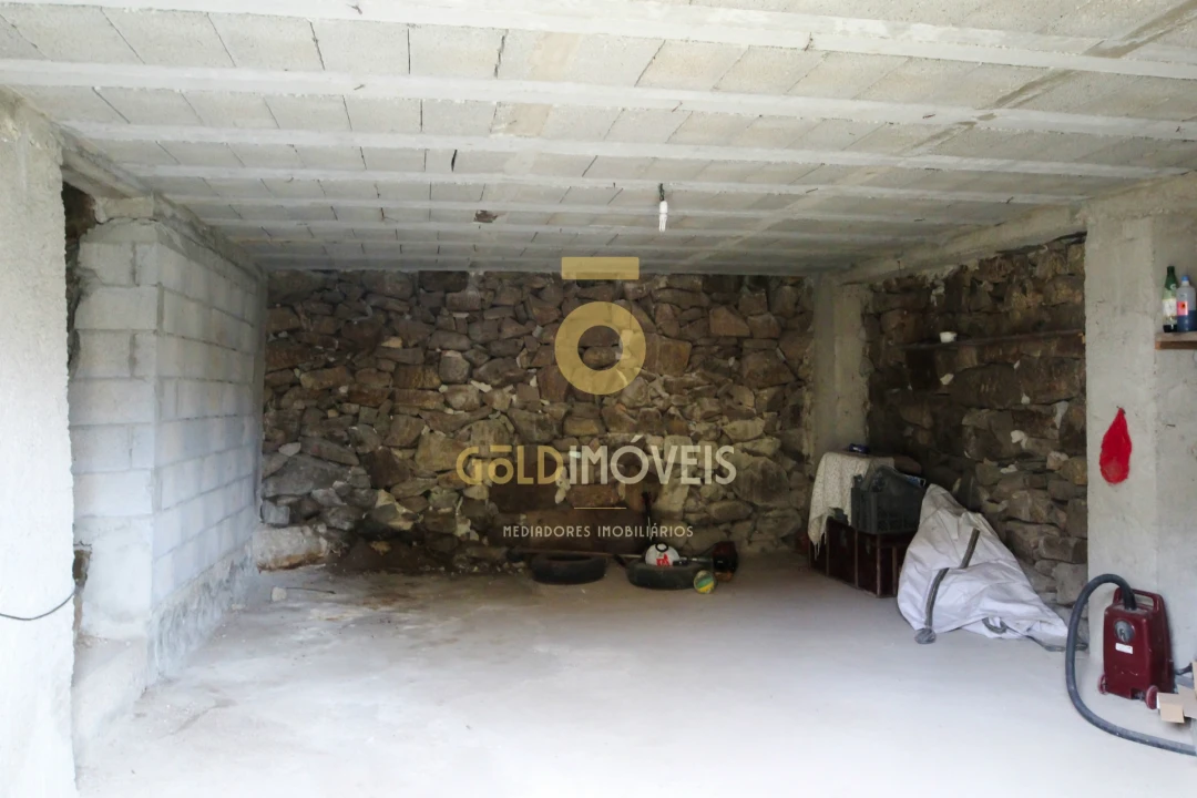 Moradia T3 para Venda em Fornelos Foto 31