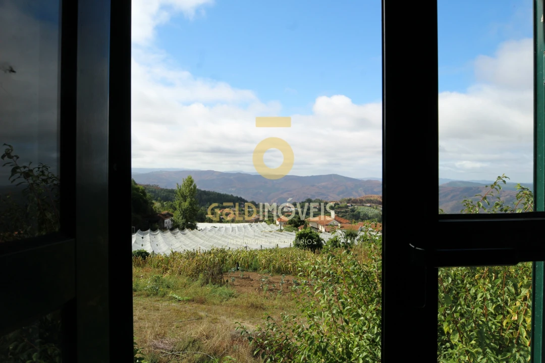 Moradia T3 para Venda em Fornelos Foto 22