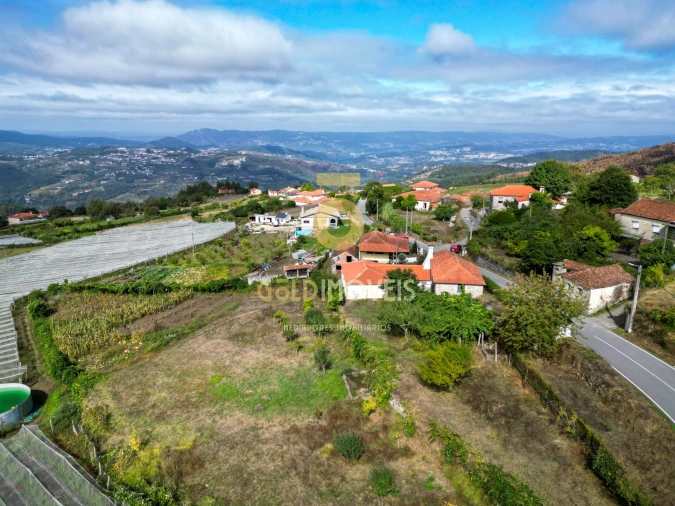 Moradia T3 para Venda em Fornelos Foto 13