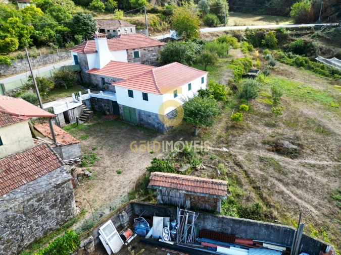 Moradia T3 para Venda em Fornelos