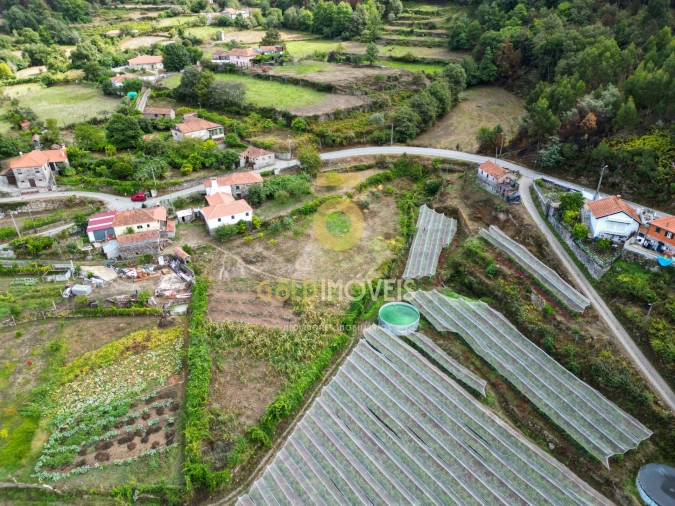 Moradia T3 para Venda em Fornelos Foto 10