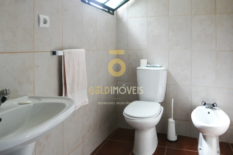 Moradia T3 para Venda em Fornelos Foto 27