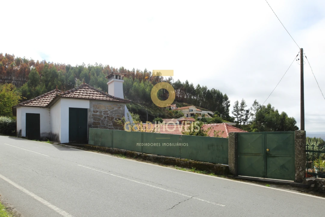 Moradia T3 para Venda em Fornelos Foto 5