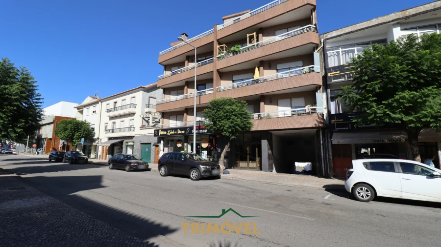 Armazém para Venda em O. Azeméis, Riba-Ul, Ul, Macinhata Seixa, Madail Foto 11