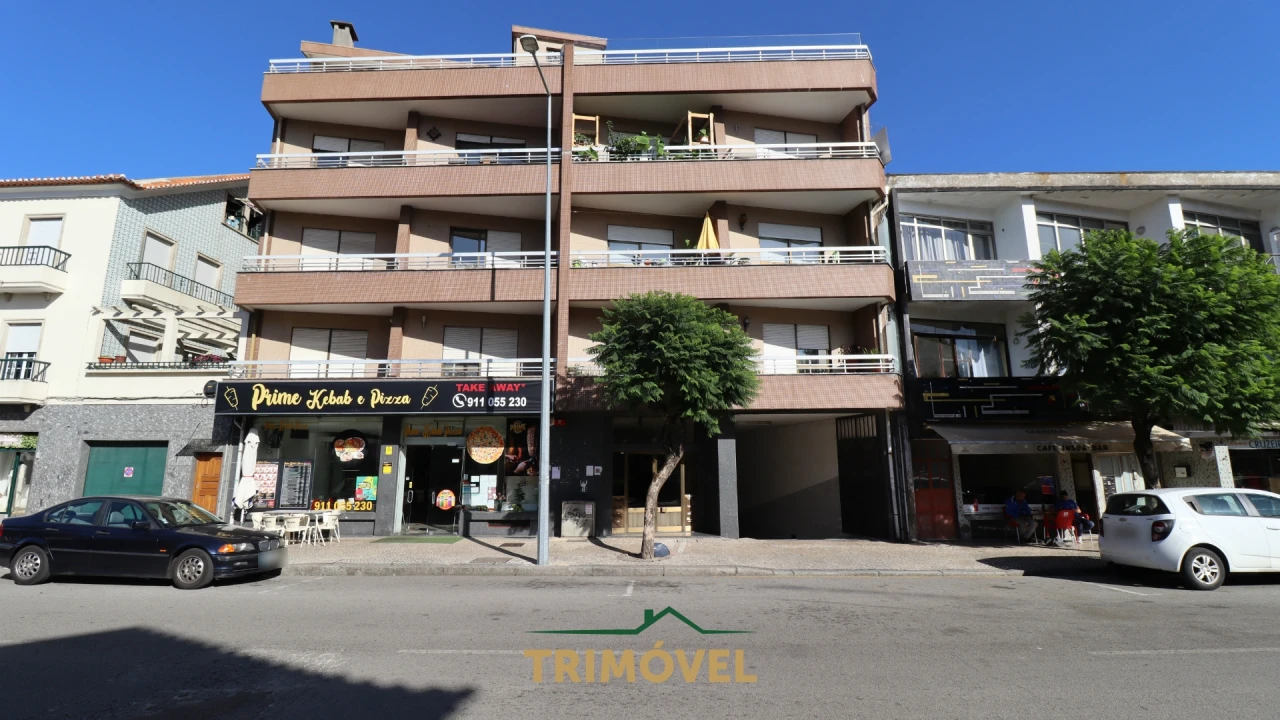 Armazém para Venda em O. Azeméis, Riba-Ul, Ul, Macinhata Seixa, Madail Foto 13