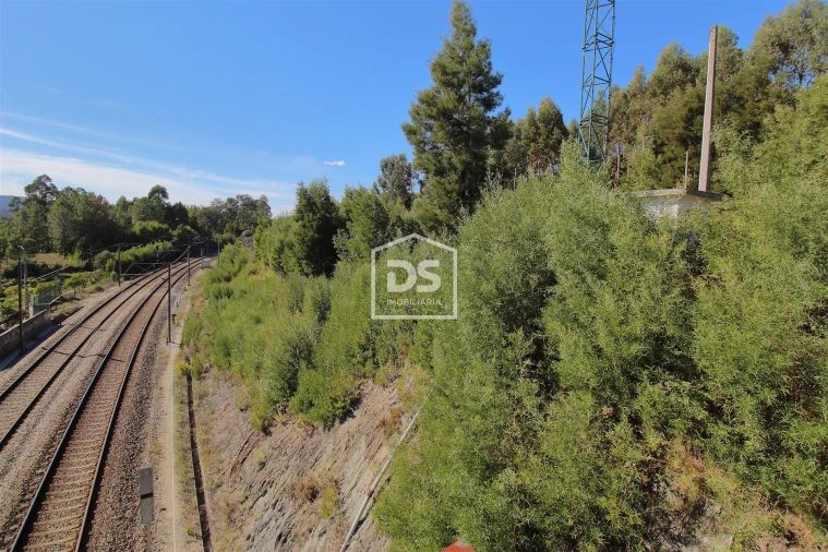 Terreno para Venda em Sobreira Foto 3