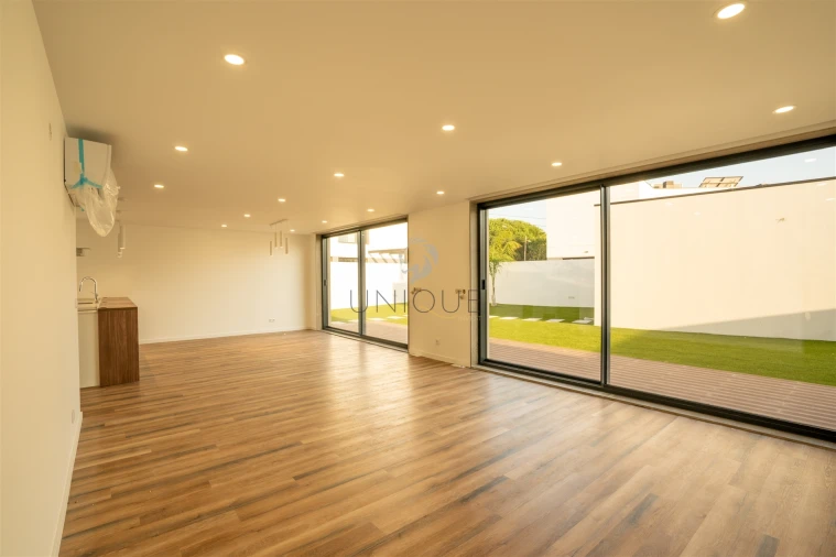 Moradia T4 para Venda em Ílhavo (São Salvador) Foto 3