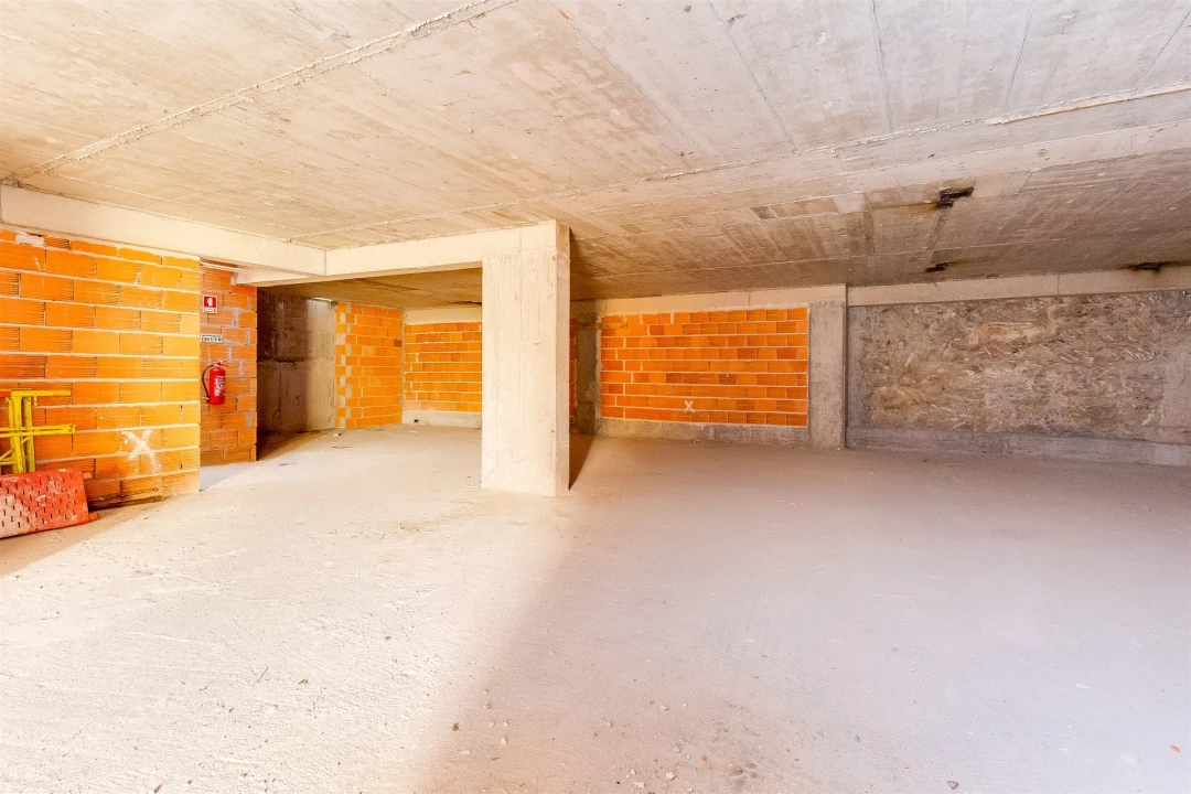 Loja para Arrendamento em Leiria, Pousos, Barreira e Cortes Foto 5