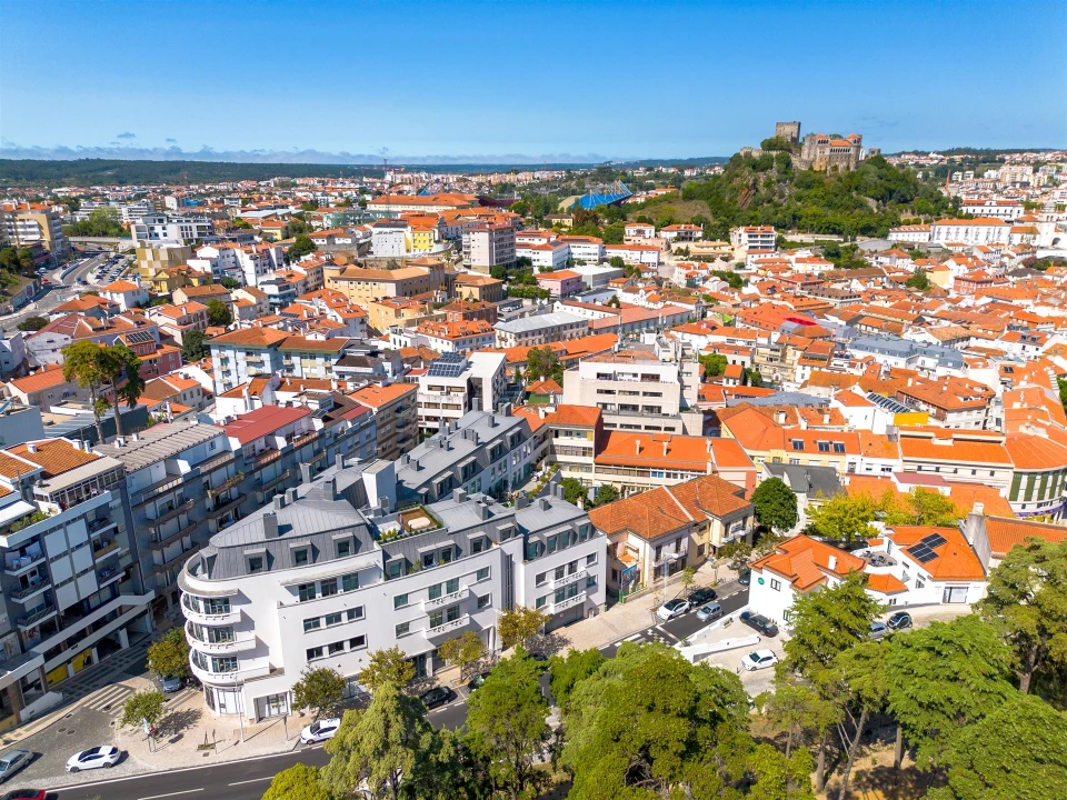 Loja para Arrendamento em Leiria, Pousos, Barreira e Cortes Foto 3