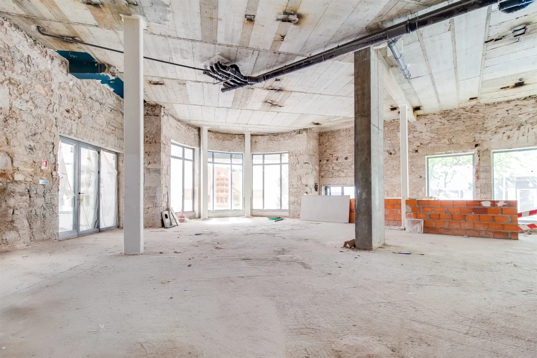 Loja para Arrendamento em Leiria, Pousos, Barreira e Cortes Foto 8