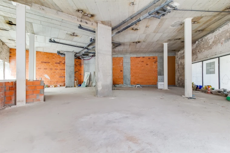 Loja para Arrendamento em Leiria, Pousos, Barreira e Cortes Foto 16