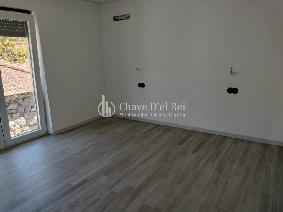 Moradia T3 para Venda em Boa Aldeia, Farminhão e Torredeita Foto 16