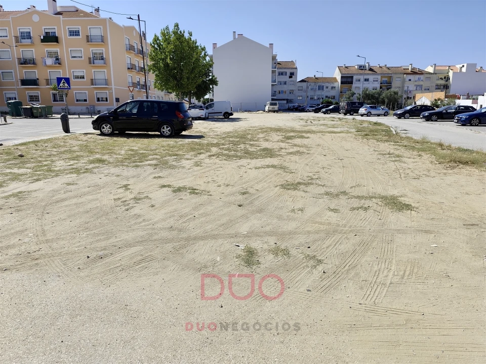 Terreno para Venda em Pinhal Novo Foto 2