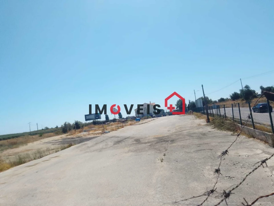 Terreno para Arrendamento em Achete, Azoia de Baixo e Póvoa de Santarém Foto 7