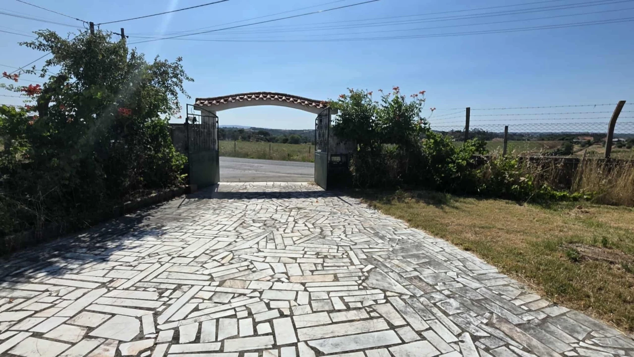 Moradia T2 para Venda em São João Baptista e Santa Maria dos Olivais Foto 9