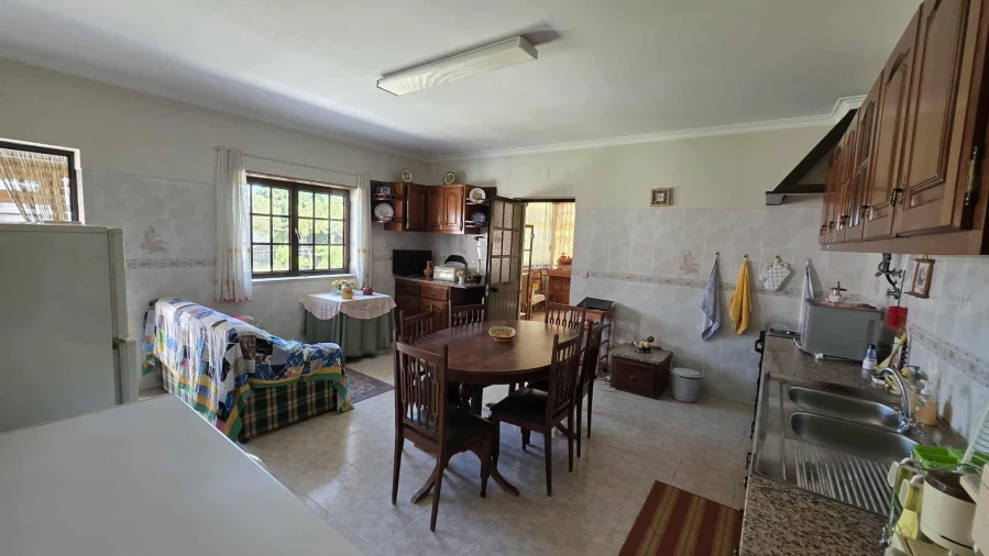 Moradia T2 para Venda em São João Baptista e Santa Maria dos Olivais Foto 15