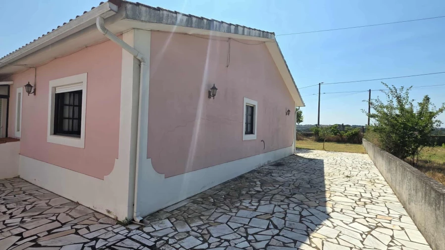 Moradia T2 para Venda em São João Baptista e Santa Maria dos Olivais Foto 5