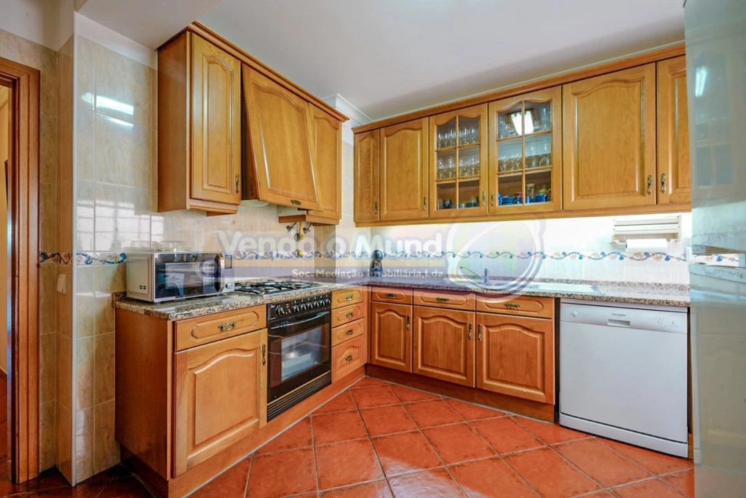 Apartamento T4 para Venda em Salvaterra de Magos e Foros de Salvaterra Foto 7