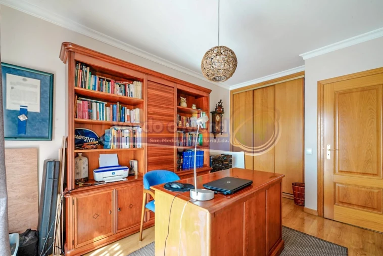 Apartamento T4 para Venda em Salvaterra de Magos e Foros de Salvaterra Foto 19