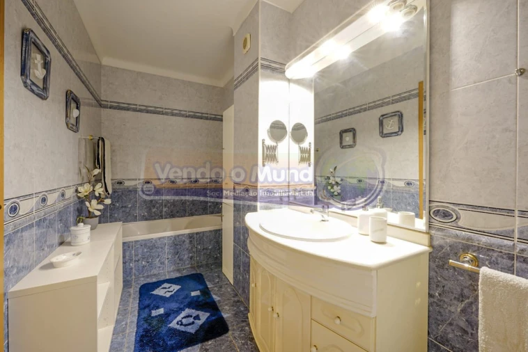 Apartamento T4 para Venda em Salvaterra de Magos e Foros de Salvaterra Foto 18