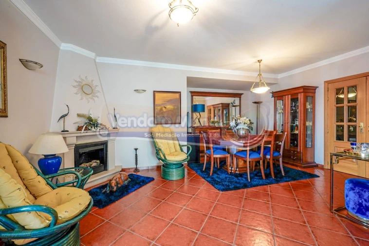 Apartamento T4 para Venda em Salvaterra de Magos e Foros de Salvaterra Foto 11