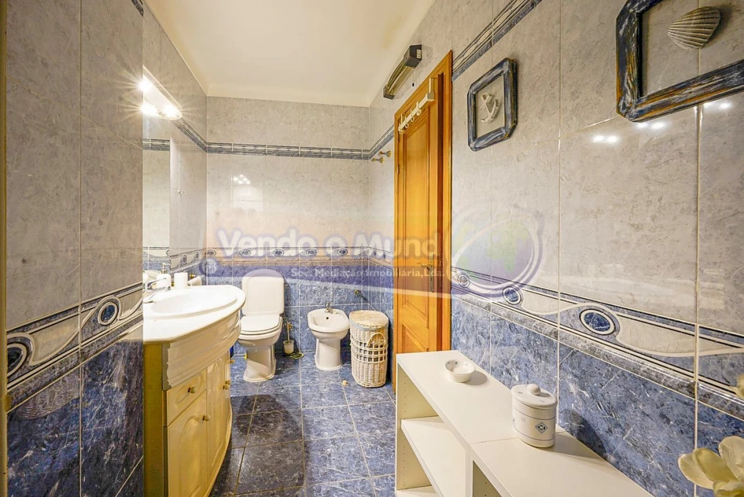 Apartamento T4 para Venda em Salvaterra de Magos e Foros de Salvaterra Foto 17