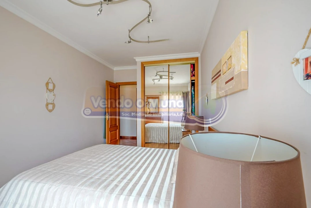 Apartamento T4 para Venda em Salvaterra de Magos e Foros de Salvaterra Foto 5